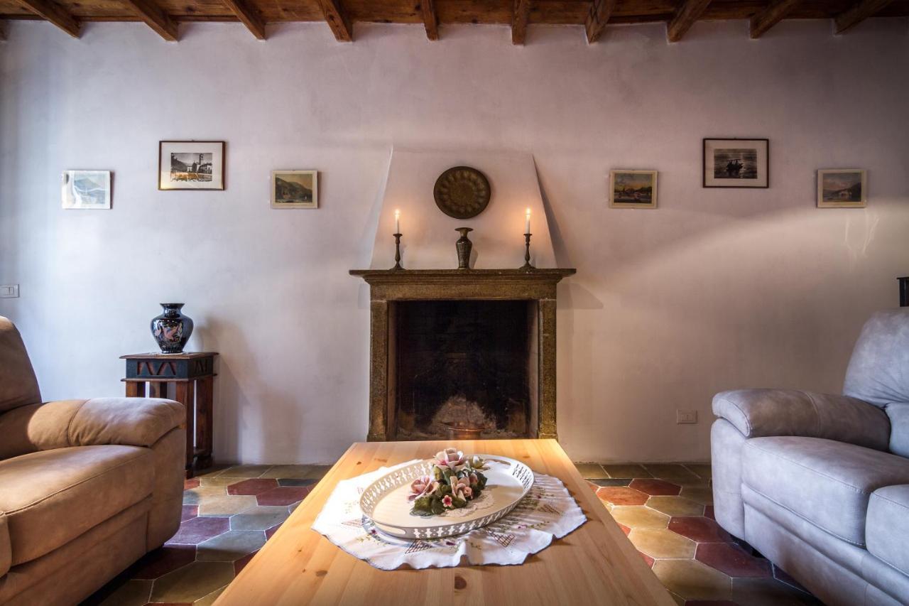 Vecchio Borgo Villa Torno Exterior photo